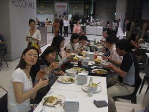 ランチに満足