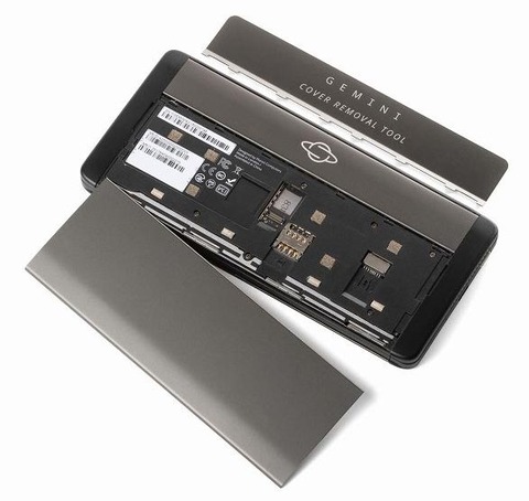 Gemini PDA (8)-s