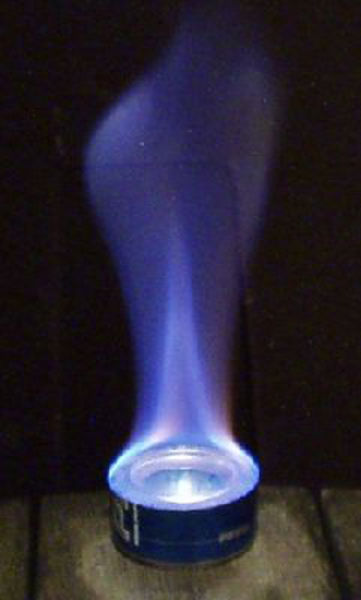 a_camping_stove_from_a_can_640_15