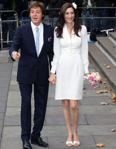 a_former_beatle_and_his_wife_640_07