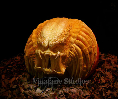 the_most_outrageous_pumpkin_carvings_ever_640_02