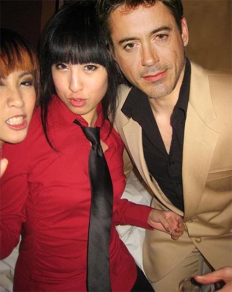 the_girl_who_has_fun_with_her_photos_640_12
