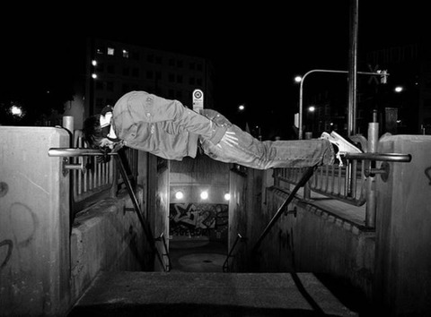 extreme_and_dangerous_planking_640_14