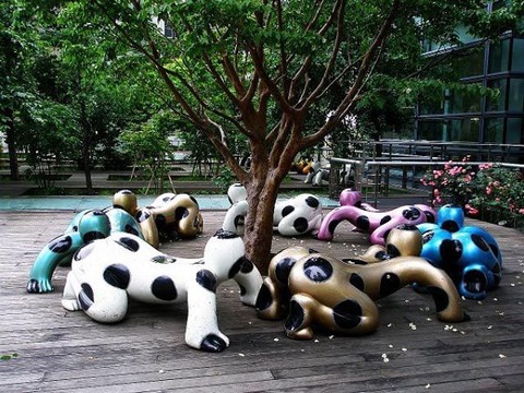 weirdest_outdoor_sculptures_on_the_planet_640_16