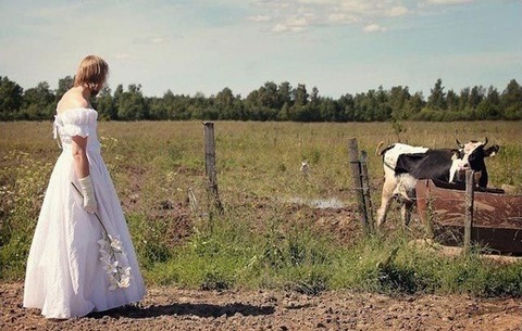 wtf_of_the_day_every_bride_has_such_photos_640_05