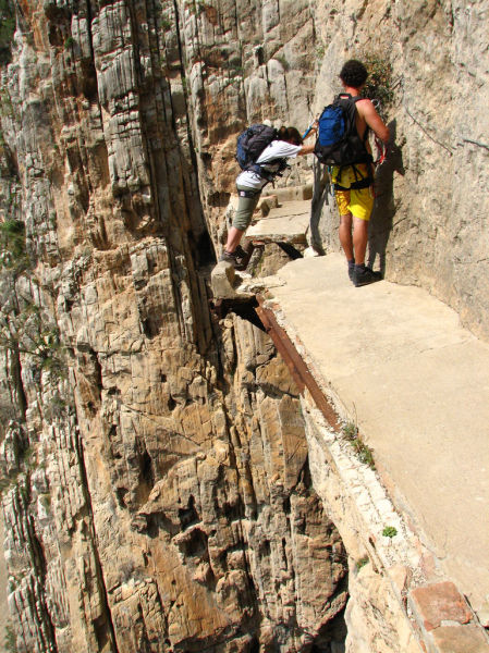 a_trail_for_adrenaline_junkies_640_03
