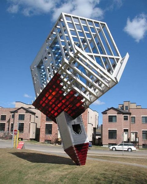 weirdest_outdoor_sculptures_on_the_planet_640_13