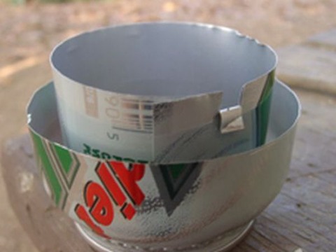 a_camping_stove_from_a_can_640_09
