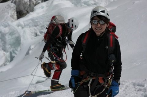 エベレスト登頂に成功した女性医師をご覧くださいｗｗｗｗｗｗ（画像あり）