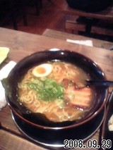 黒ラーメン