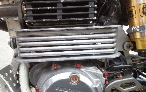ホンダ　XLR250バハ オイルクーラー Yahoo!オークション - 「xlr250」(オイルクーラー)(ホンダ用)の落札