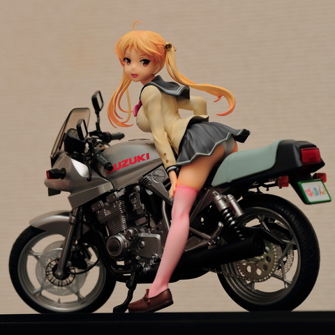 ばくおん!! 鈴乃木凜&GSX400Sカタナ 1/10 完成品フィギュア | www