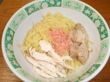 Parade 卵かけ魚来そば 麺・具材