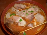 麻阿悟 とまとのらーめん(チャーシュ入り)