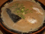 豚の骨 豚にぼラーメン