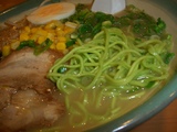 一歩亭 翡翠麺