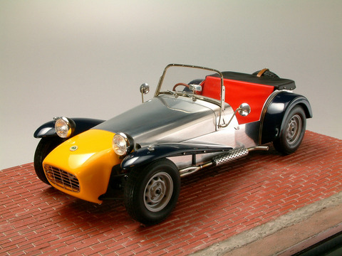 615b4cee-s.jpg