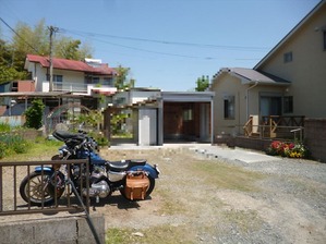 al082