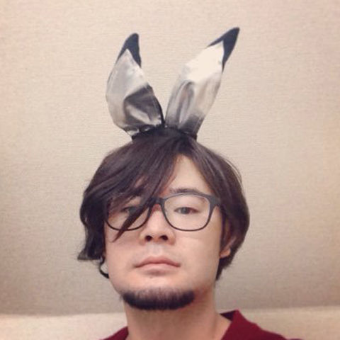 xDoQmCmo