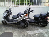 sym2