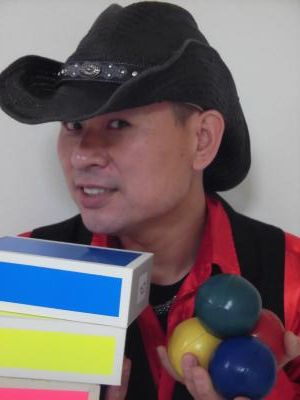 大道芸ジャグリングショー(1)