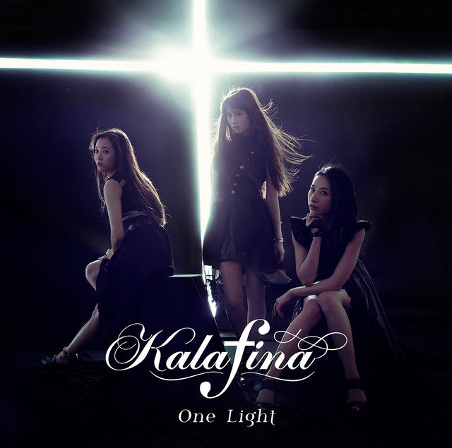 news_xlarge_Kalafina_OneLight_limitedA_jkt