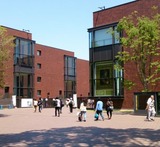 http://www.tobikan.jp/