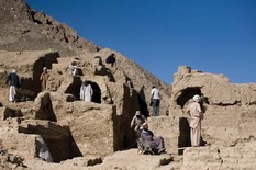 Excavators in Mes Aynak