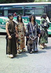 201006111047000