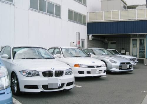 01プロペラカフェ駐車