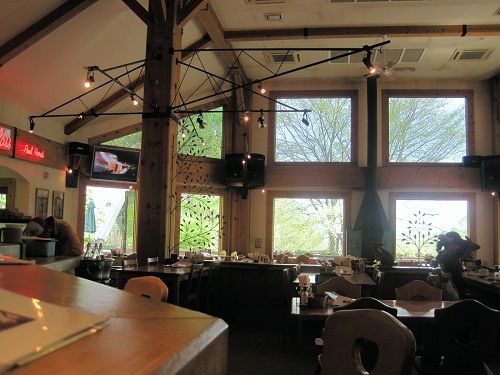 八32 ロック店内
