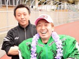 ⑰