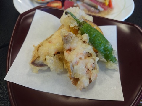 足太あわび茸の海老しんじょう天麩羅(魚英)