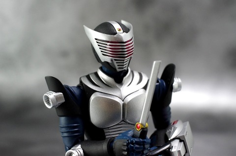 S.H.フィギュアーツ 仮面ライダー龍騎 ブランクフォーム 人生に玩具あり2式 【S.H.フィギュアーツ「仮面ライダー龍騎
