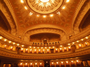 ヴィシーのオペラ座内部