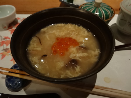 食事・秋鮭といくらの雑炊