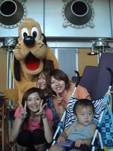 ぷるーと美女3人凜
