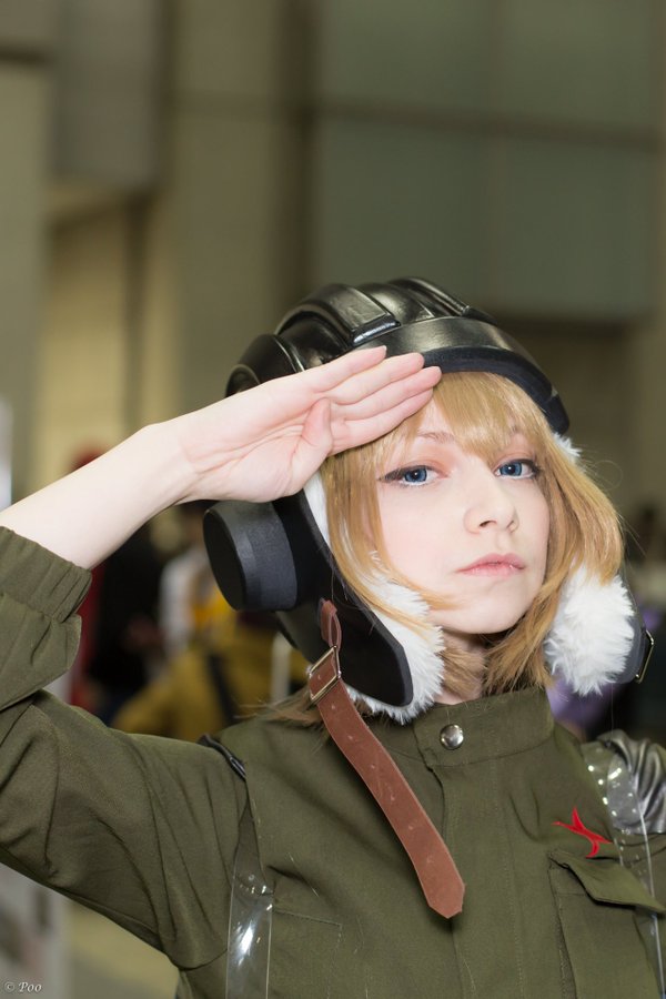 ロシア美女 メイドカフェ 開店 早稲田 コスプレイヤー