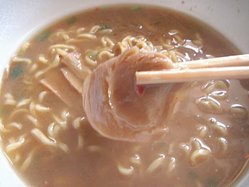 どこってり_ガラ炊き_06