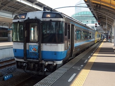 PB054704