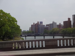 067