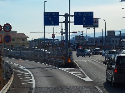 P1221102
