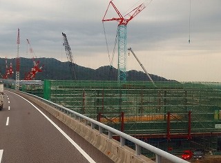 PA070615