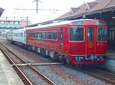 PB044623