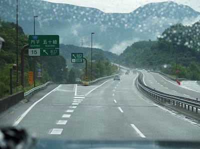 s-P7123145