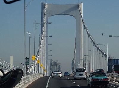 PC211049