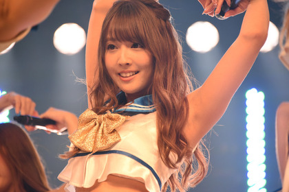 mikami yua 1126 001
