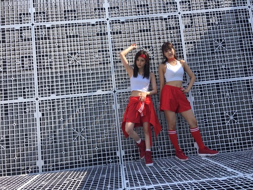 山本彩_SayakaNeon_2