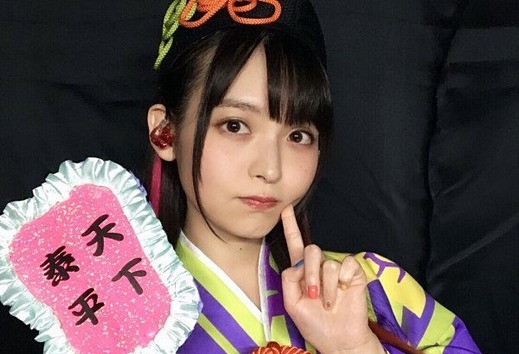上坂すみれ_1128_top