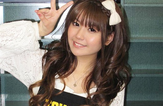 竹達彩奈